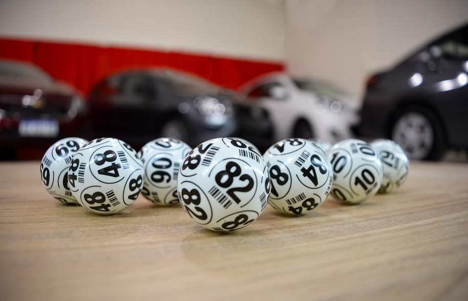 bingo balls